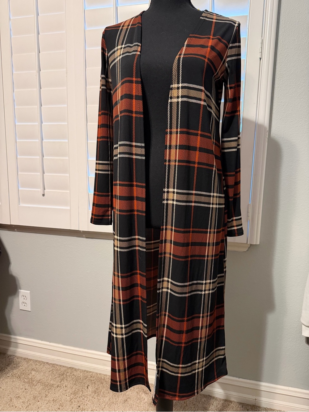 Windsor Black Rust Plaid Long-Sleeve Open Cardigan Dress